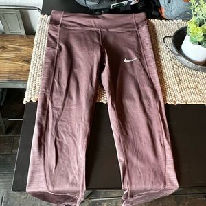 Nike dri fit leggings